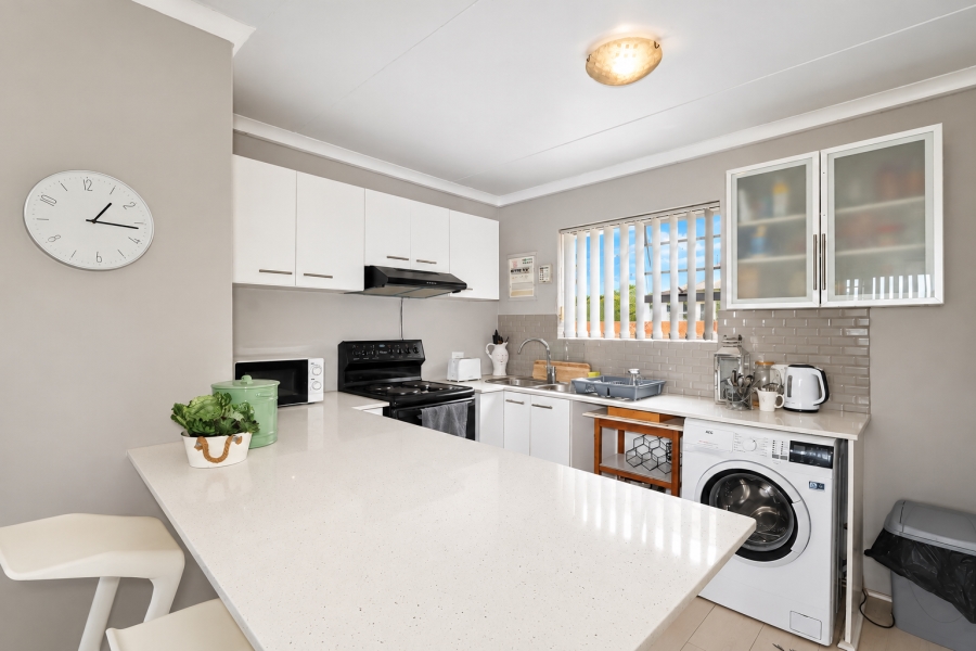 1 Bedroom Property for Sale in Big Bay Western Cape